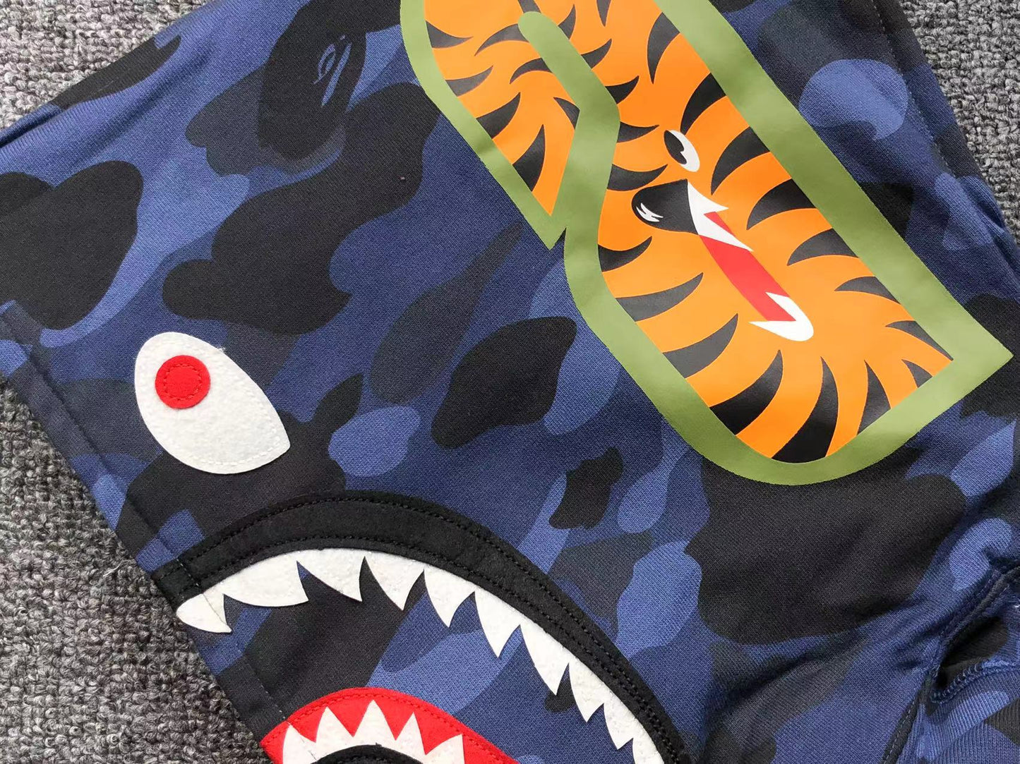 BAPE COLOR CAMO SEPARATE SHARK FULL ZIP HOODIE BLACK BLUE