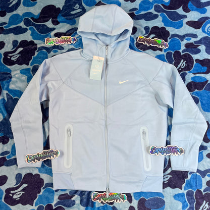 Campera Nike Tech X Nocta Celeste S y L