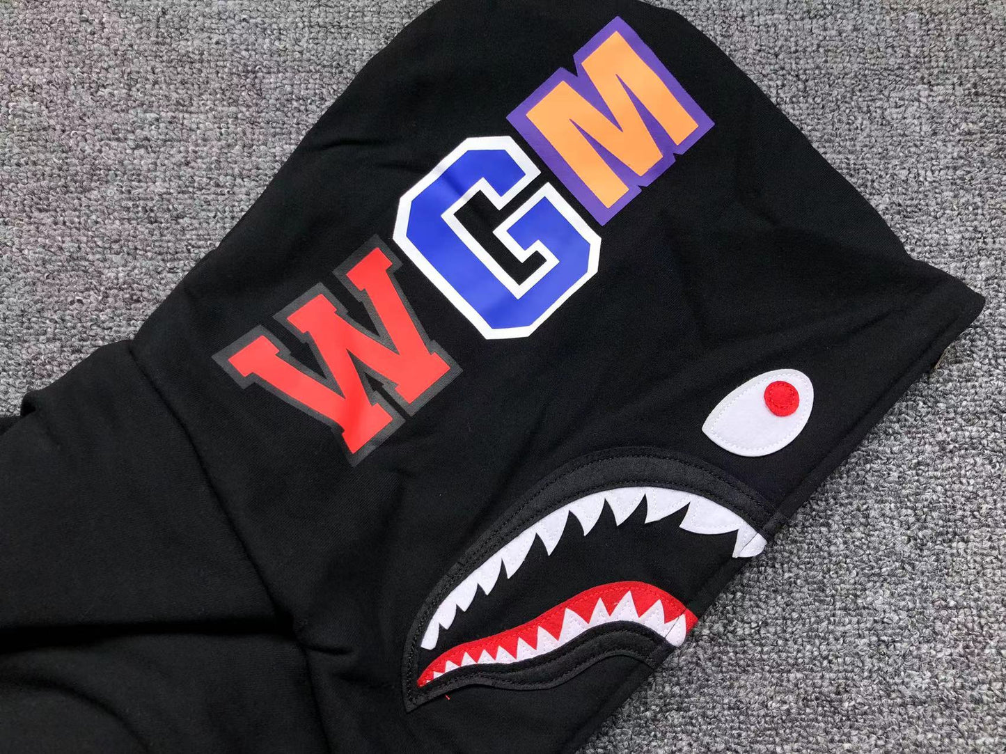 BAPE CITY CAMO SHARK WIDE FULL ZIP DOUBLE HOODIE BLACK