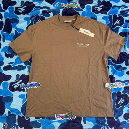 Remera FOG Essentials Oak L