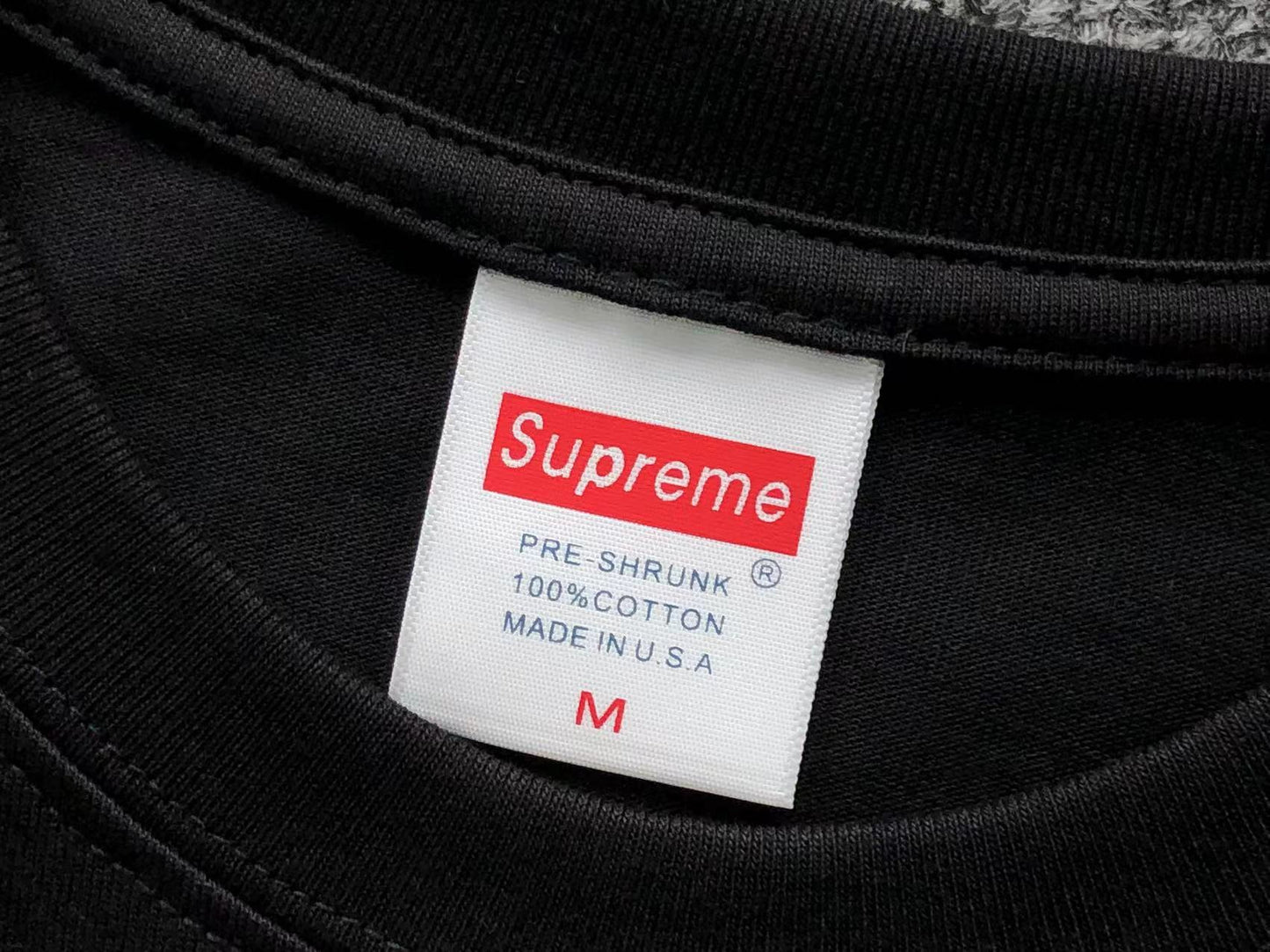 SUPREME LIZARD TEE BLACK