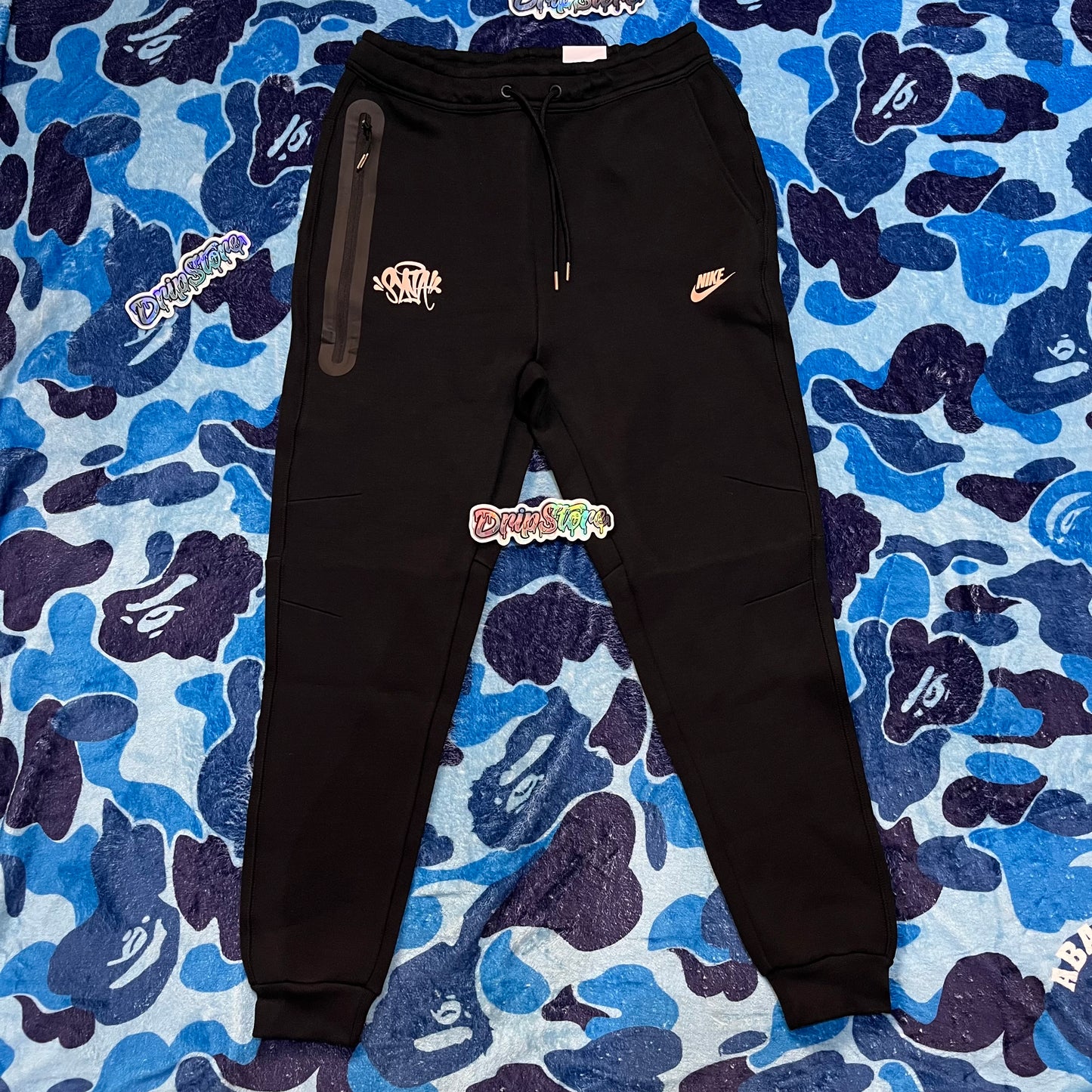 Conjunto Nike X Syna World Tech L