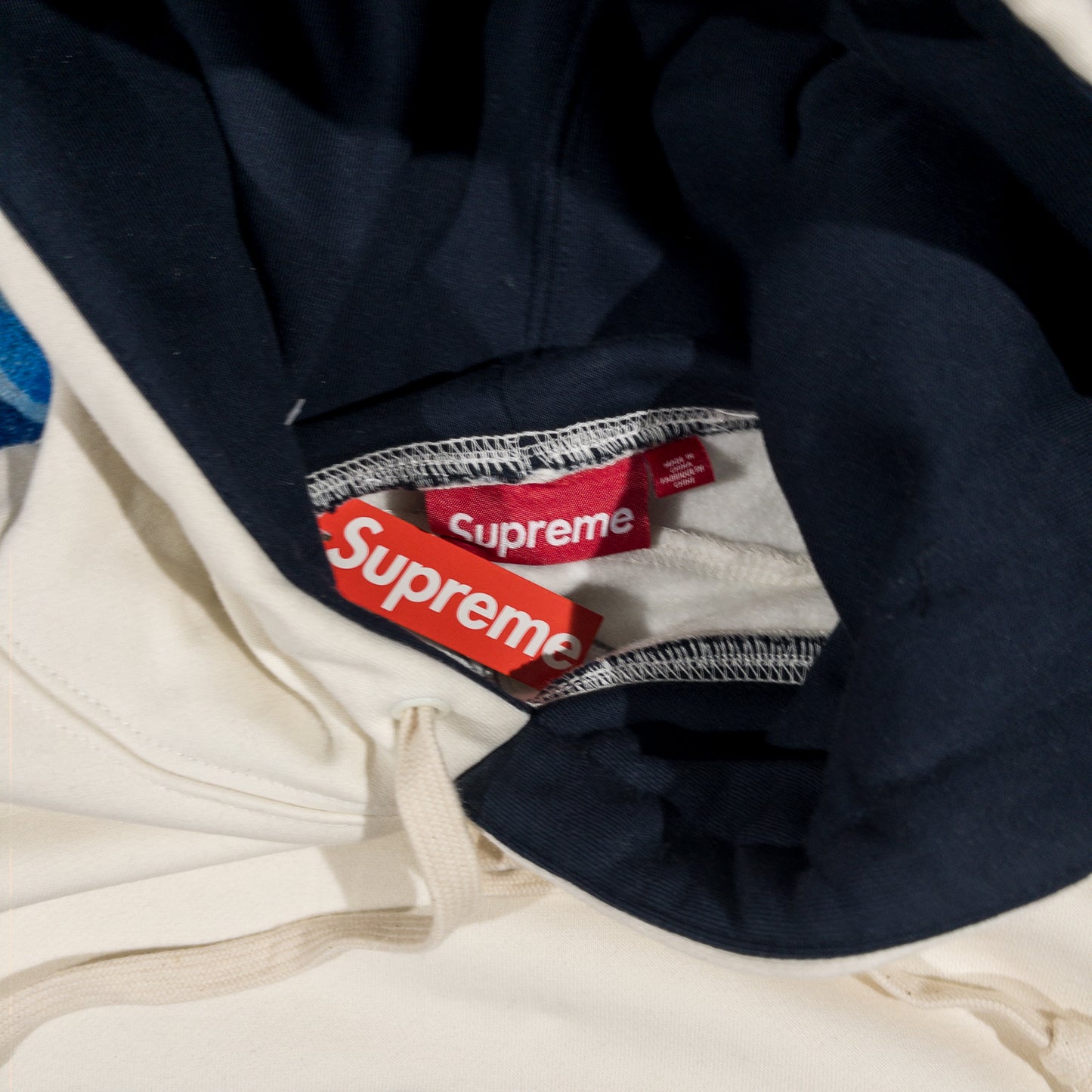 Buzo Supreme Division Crema L-XL