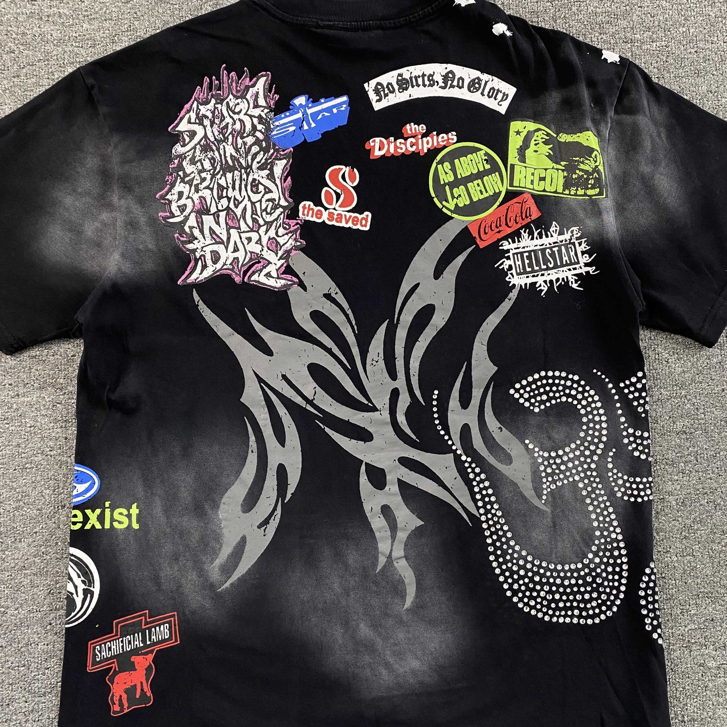 Remera Hellstar Screaming Kid Negra