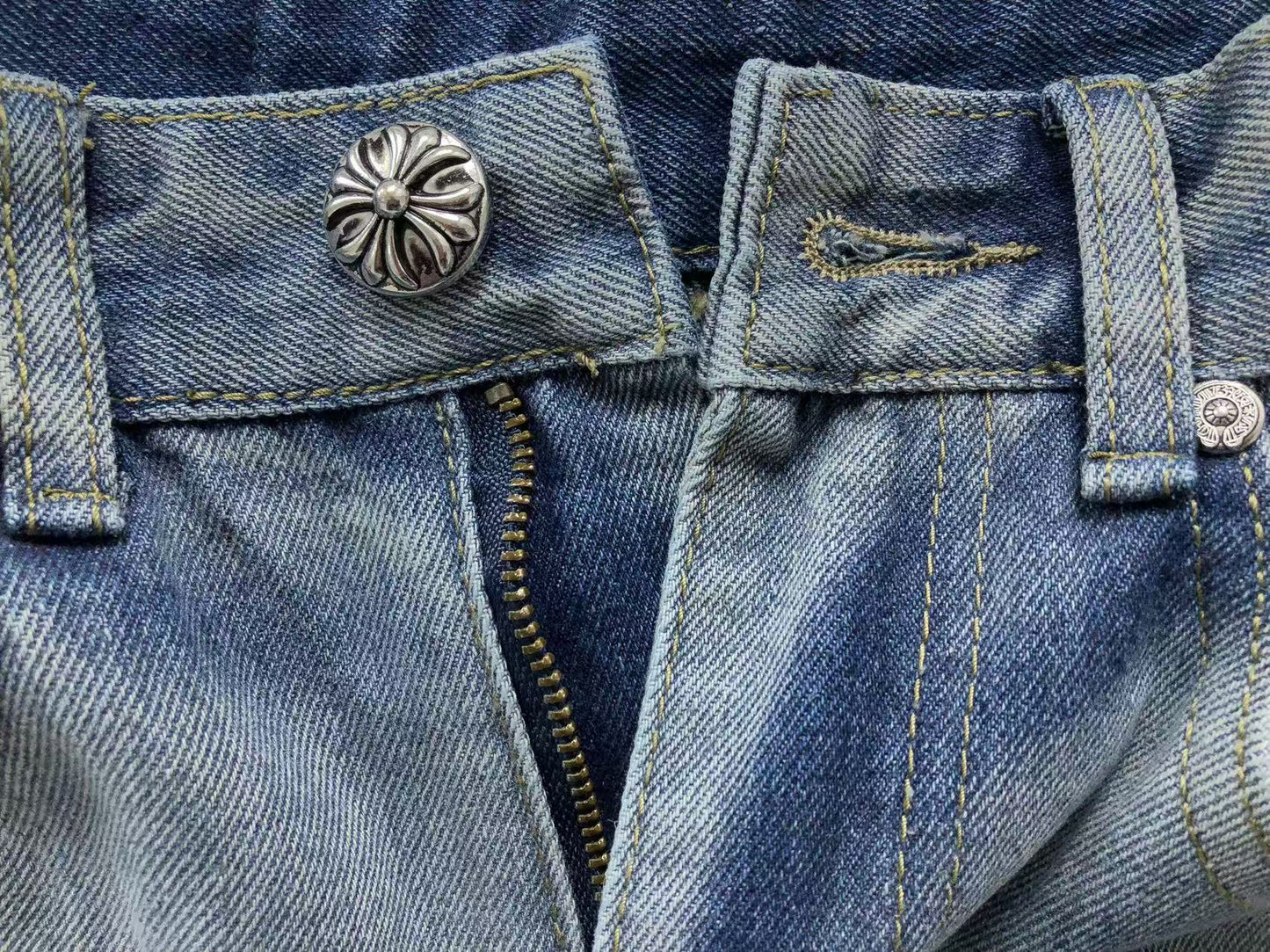 Chrome Hearts Cross Patch Pantalon Jeans Azul Lavado