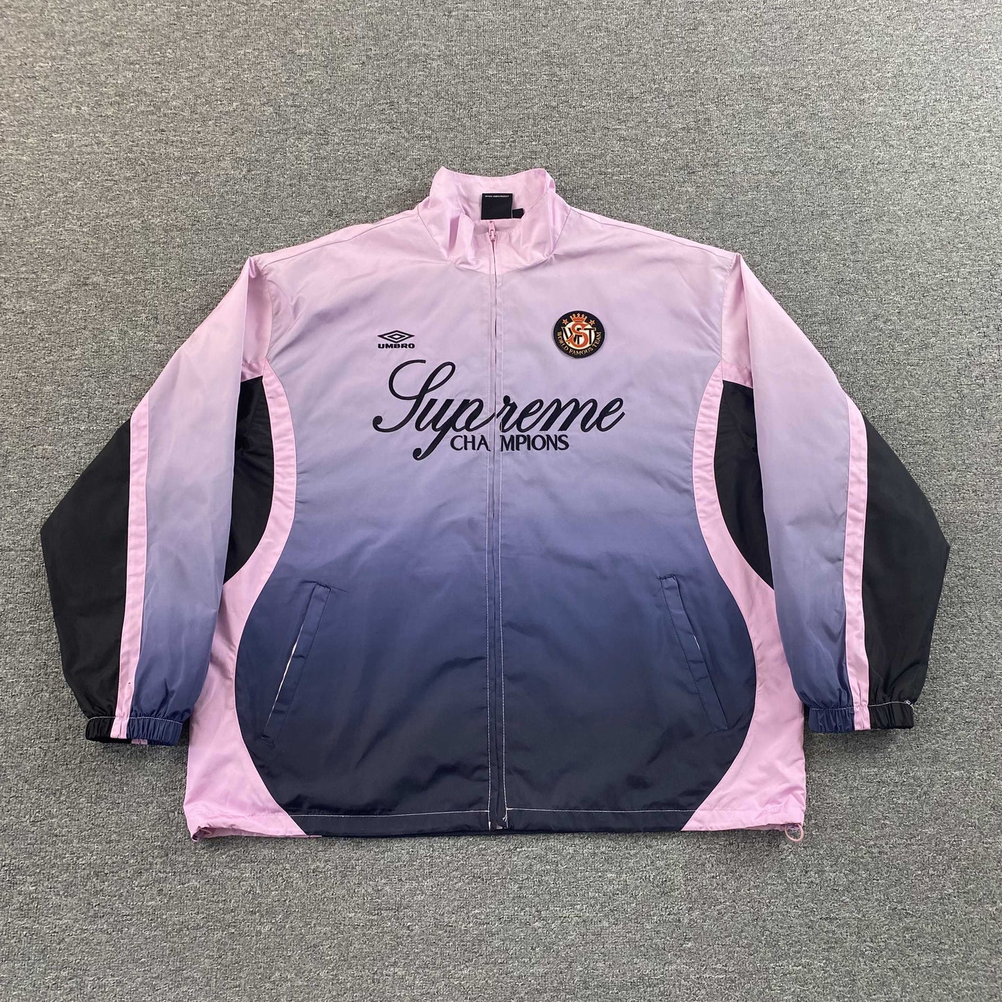 Campera Supreme Umbro Gradient Rosa