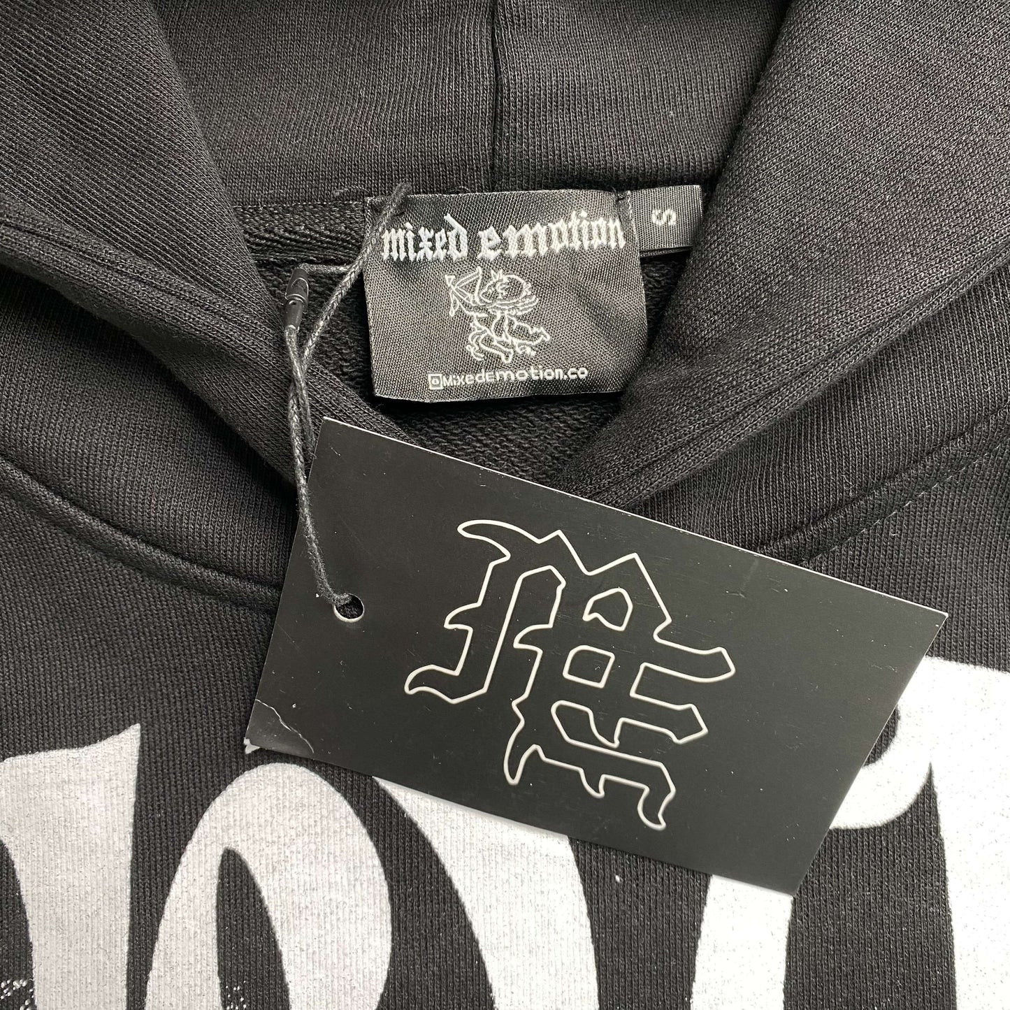 Buzo Mixed Emotion Fallen Angels Rhinestone Negro