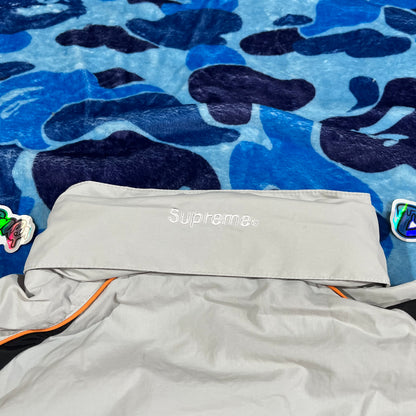 Campera Supreme X Umbro Gris M