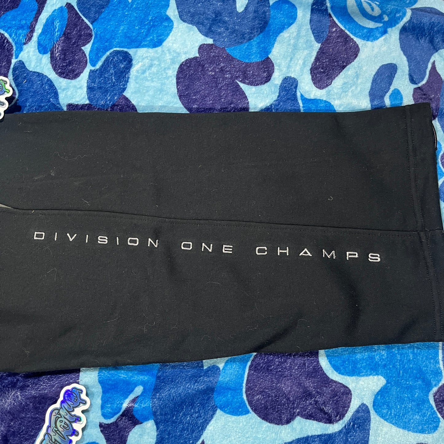 Pantalón Supreme Division Negro M-L