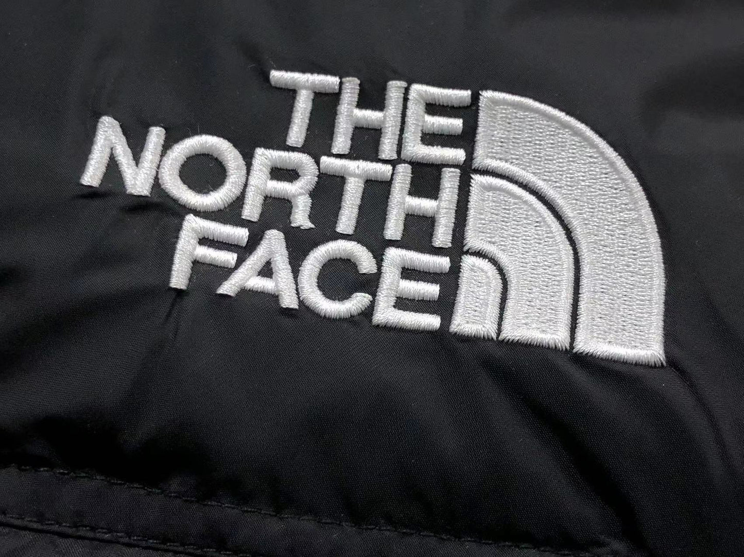 THE NORTH FACE 1996 RETRO NUPTSE VEST BLACK