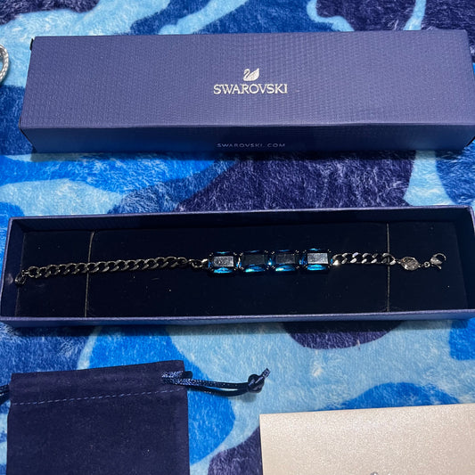 Pulsera Swarovski Millenia Negra Azul