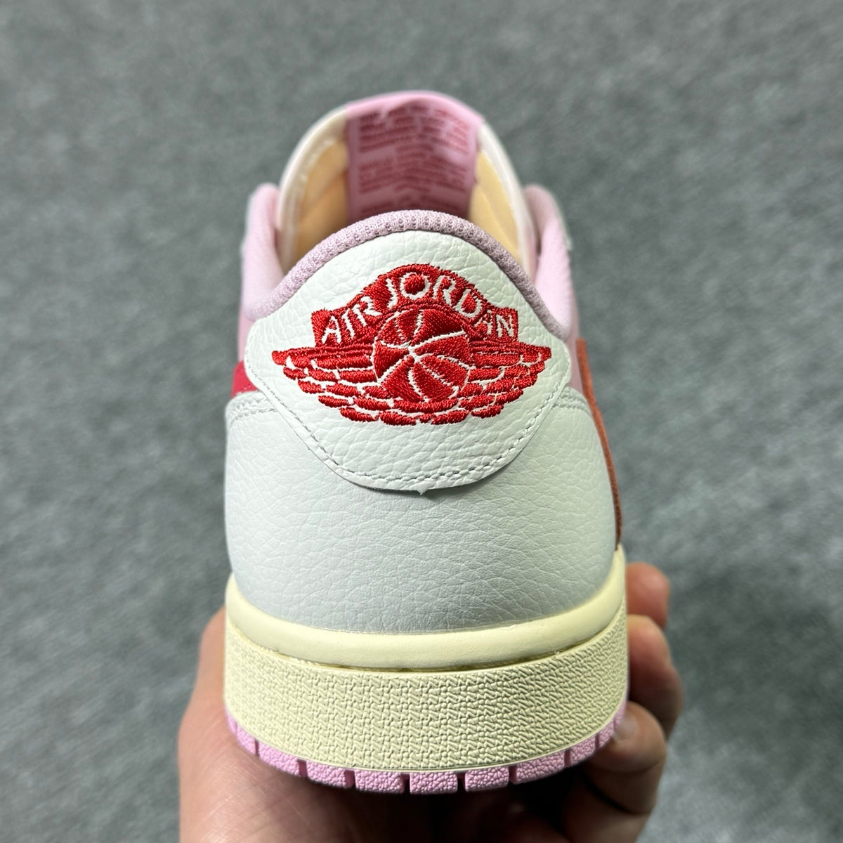 Jordan 1 Low X Travis Scott Tropical Pink