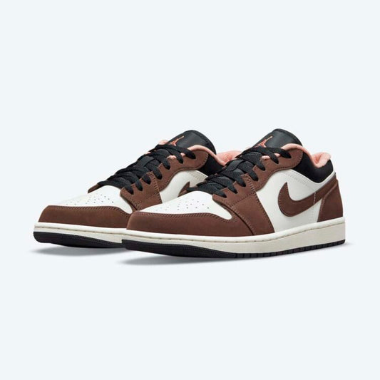 JORDAN 1 LOW MOCHA