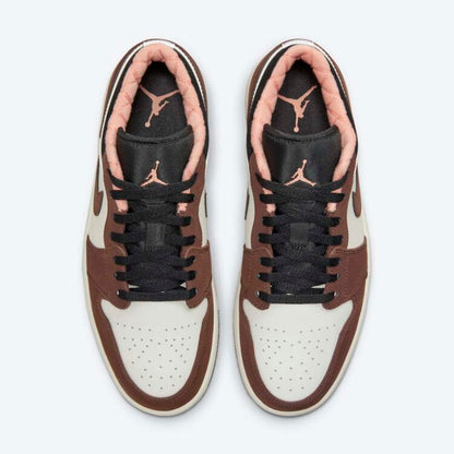 JORDAN 1 LOW MOCHA