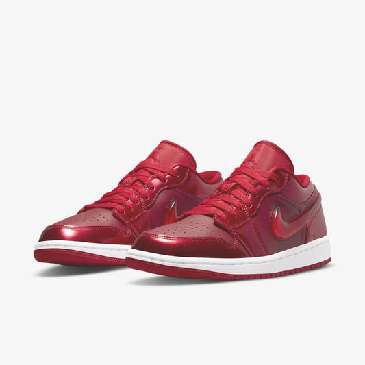 JORDAN 1 LOW SE POMEGRANATE