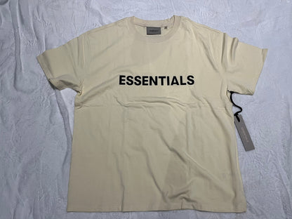 FEAR OF GOD ESSENTIALS BOXY T-SHIRT APPLIQUE LOGO BUTTERCREAM