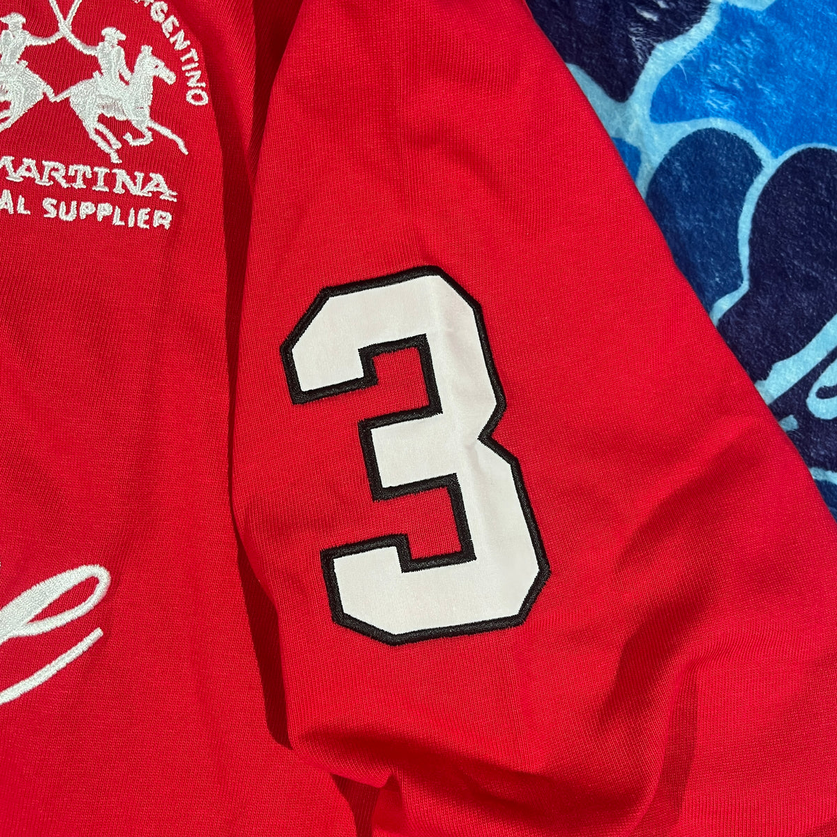 Remera Supreme x La Martina Roja L-XL