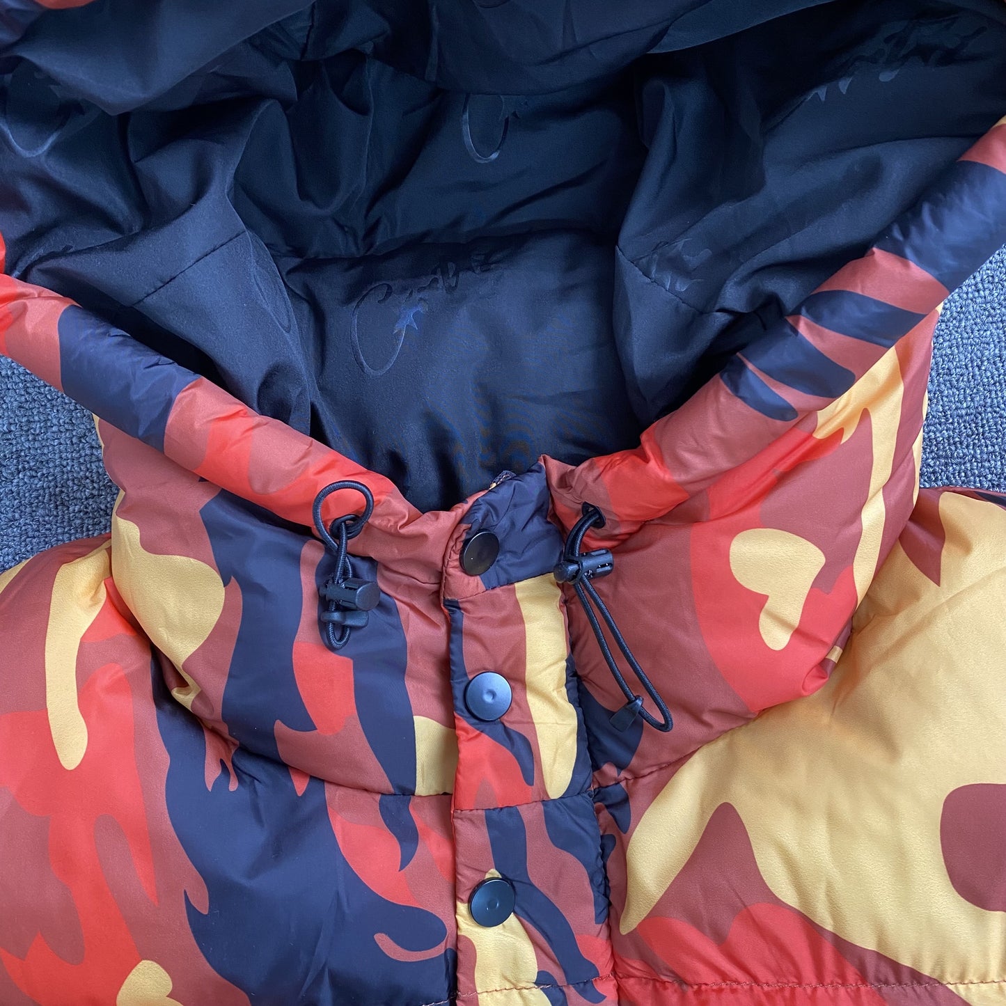 Corteiz-Bolo-V2-Jacket-Blood-Orange-7-Drip Store Argentina