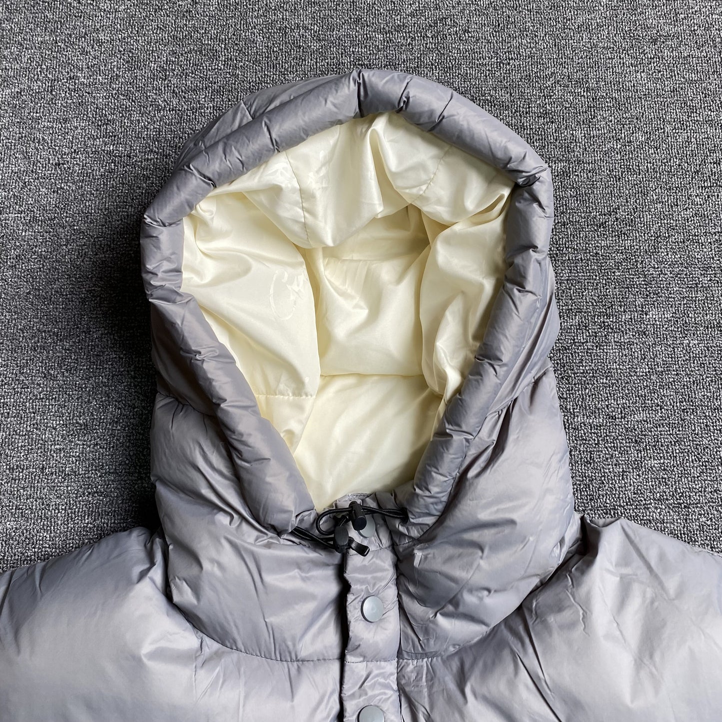 Corteiz-Bolo-V2-Jacket-Grey-4-Drip Store Argentina