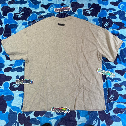 Remera FOG Essentials Arch Logo Gris XL