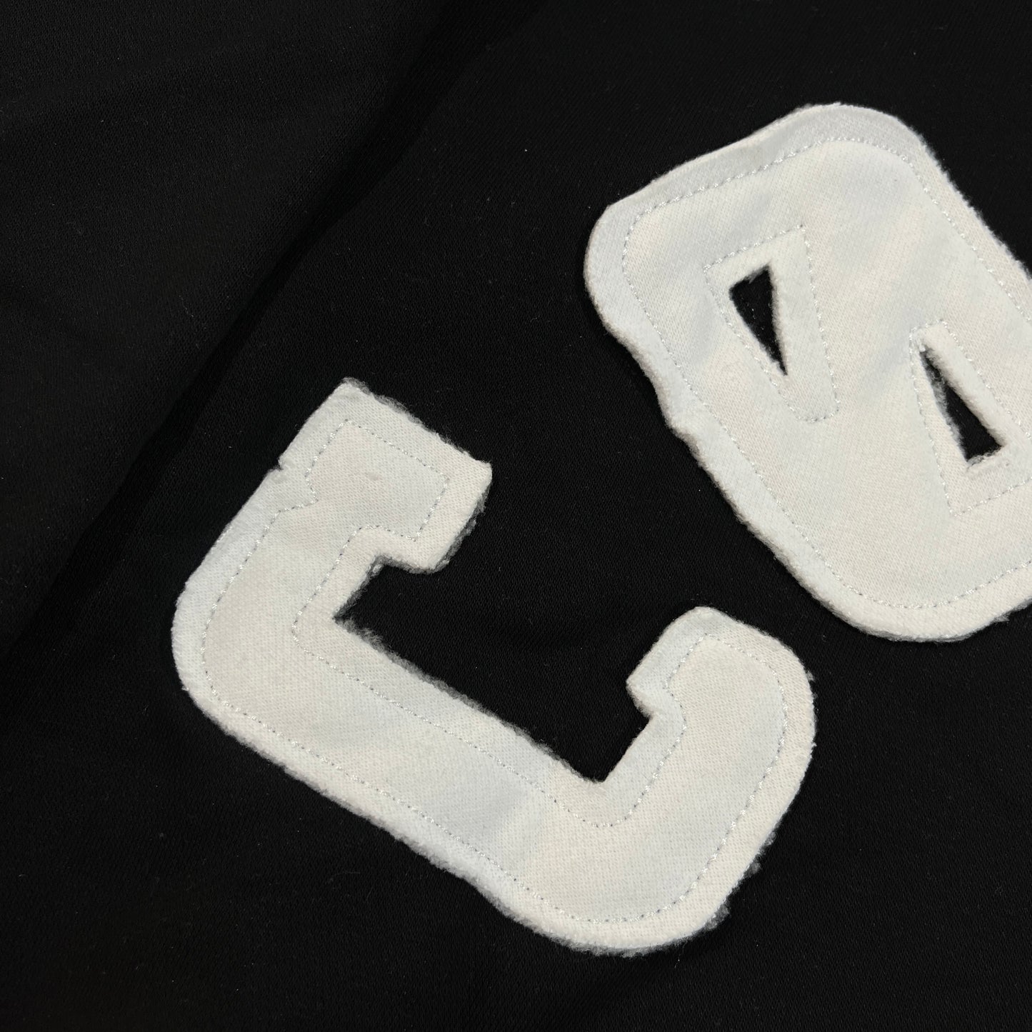 Campera Corteiz Arch Colly Negra L-XL