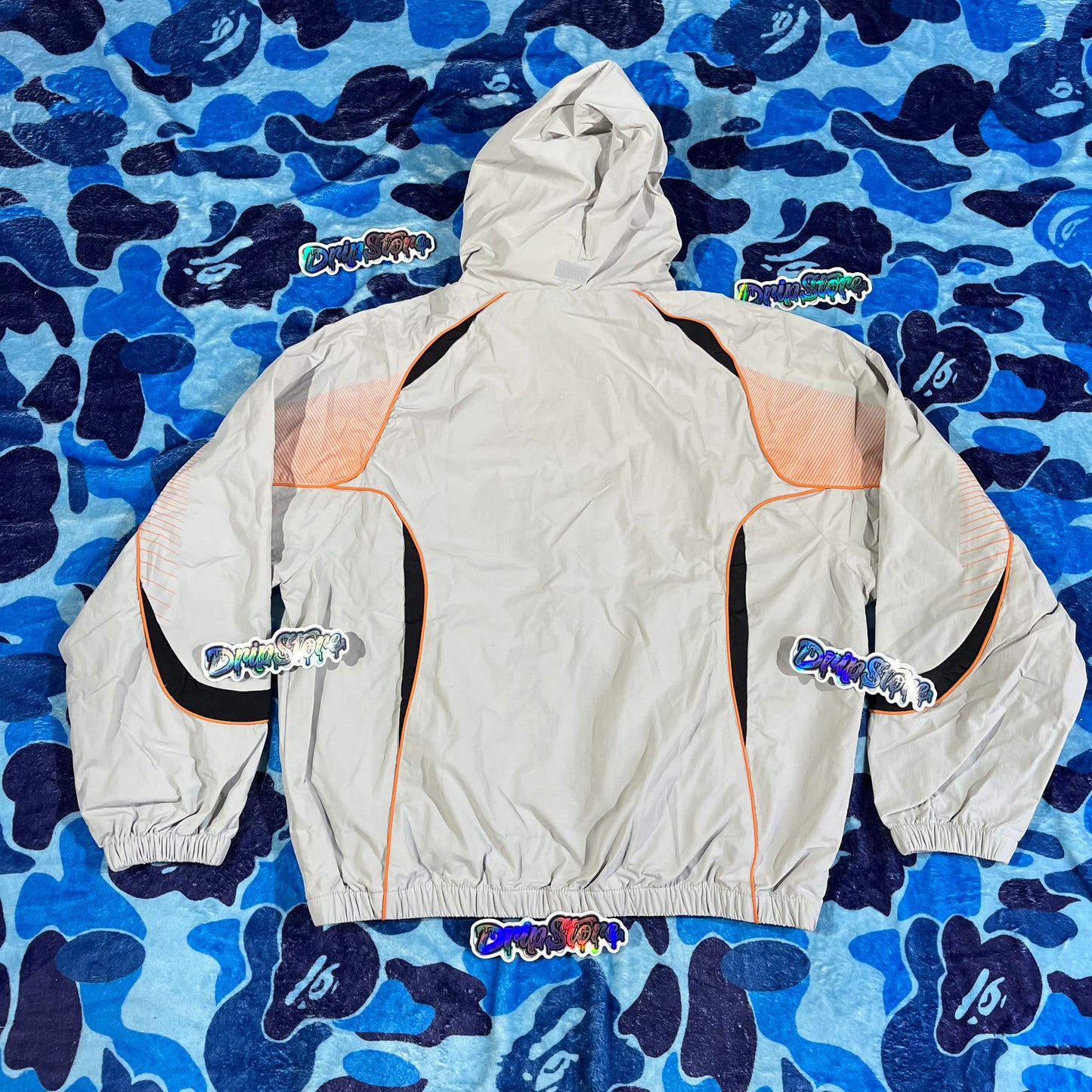 Campera Supreme X Umbro Gris M