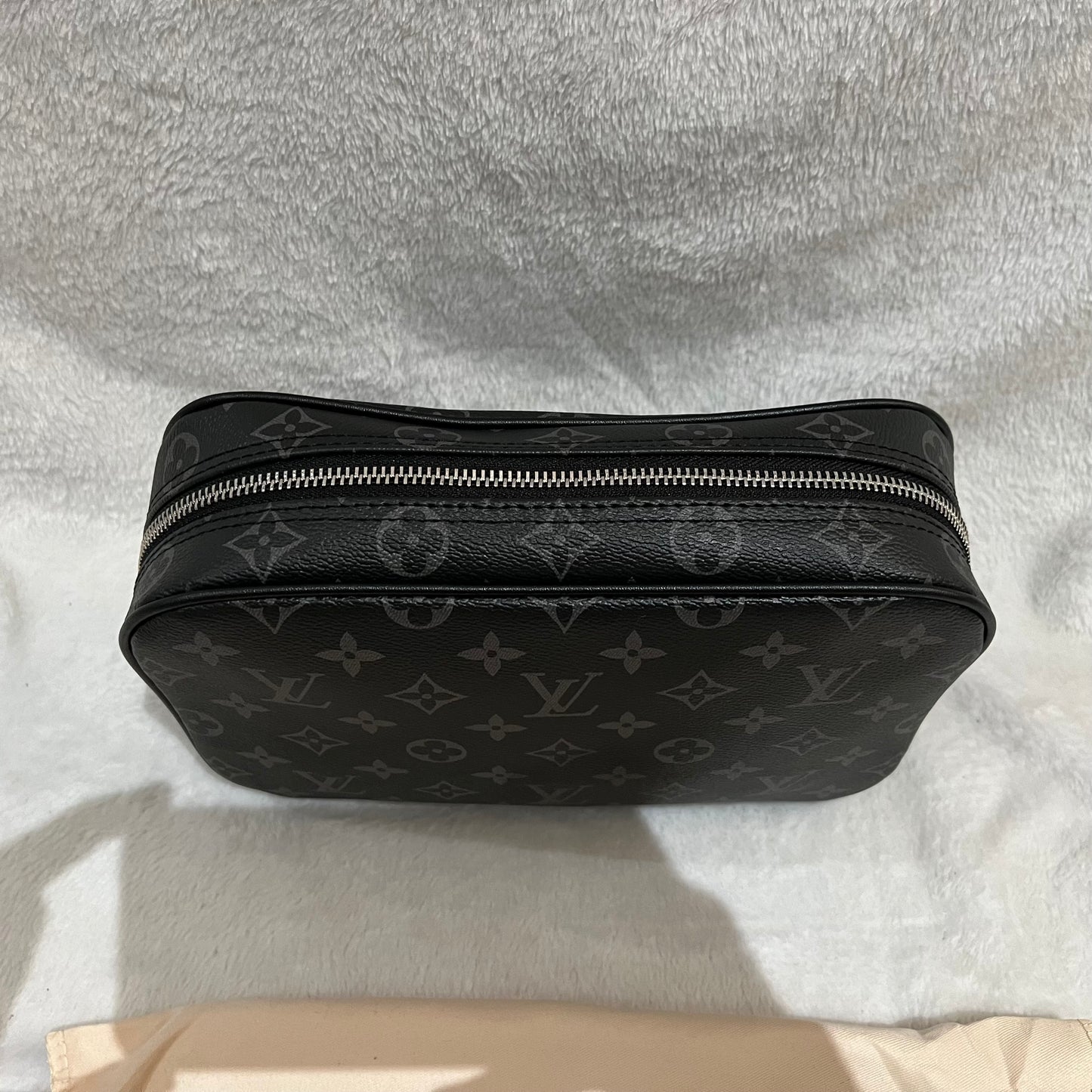 LOUIS VUITTON MONOGRAM ECLIPSE TRUTH TOILETTE GM MAKEUP POUCH