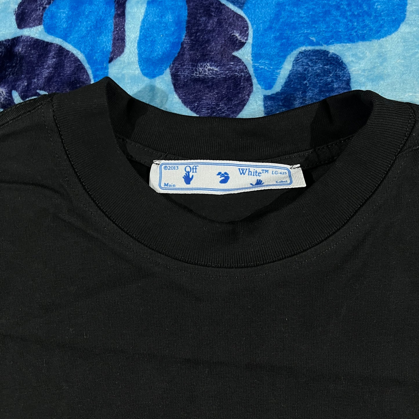 Remera Off White Wave Outline Diag Negra S