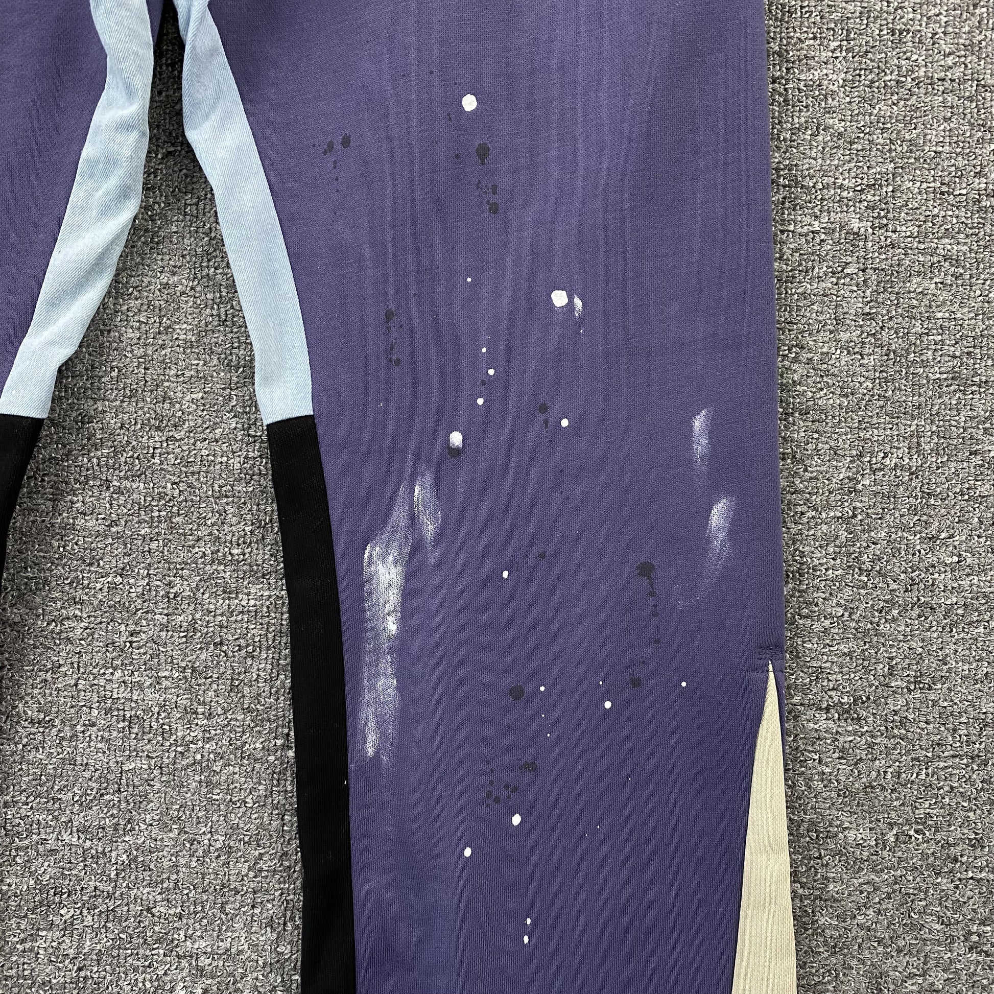 Gallery-Dept-Flared-Sweatpants-Black-4-Drip Store Argentina