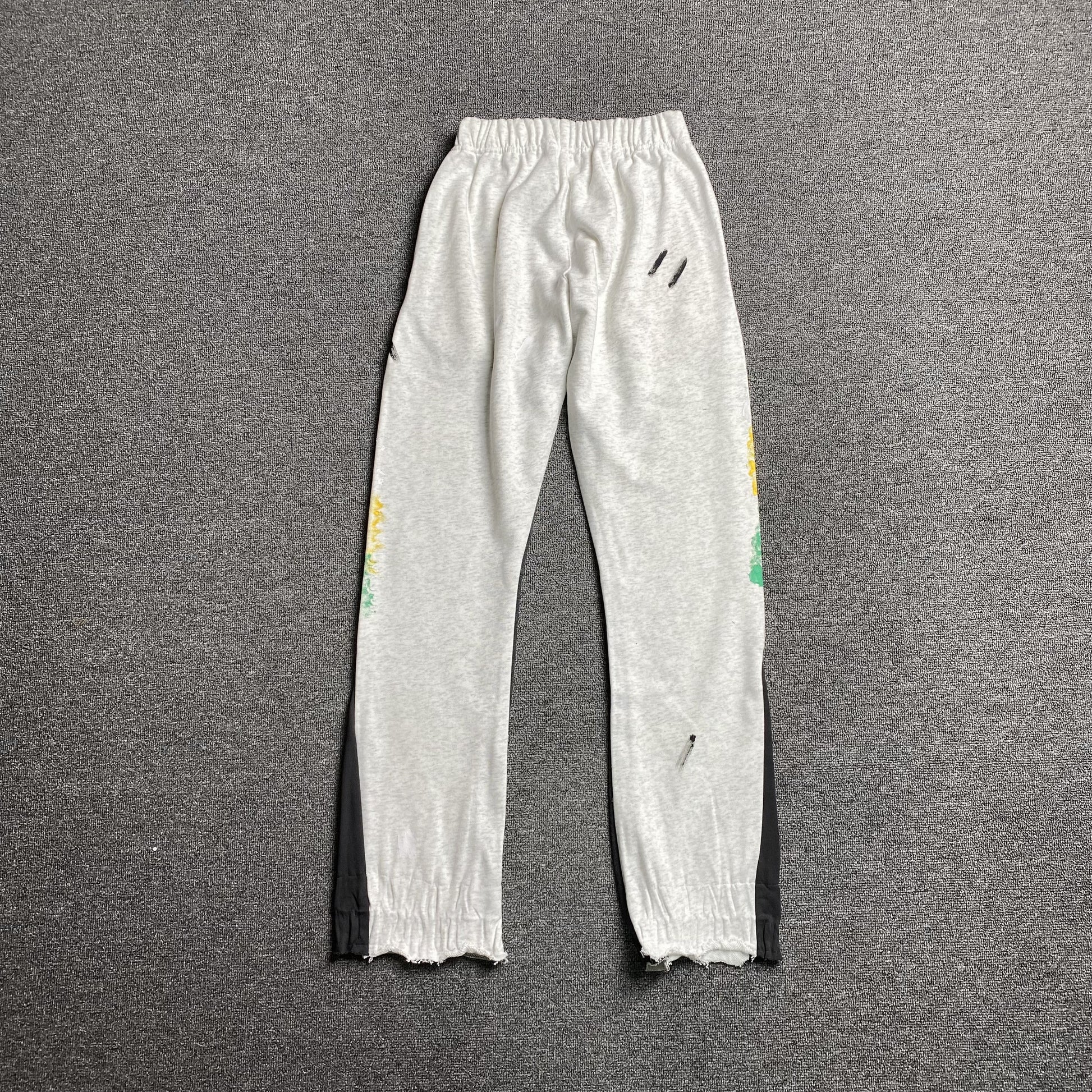 Gallery-Dept-Painted-Sweatpants-Grey-2_ac3d821f-Drip Store Argentina