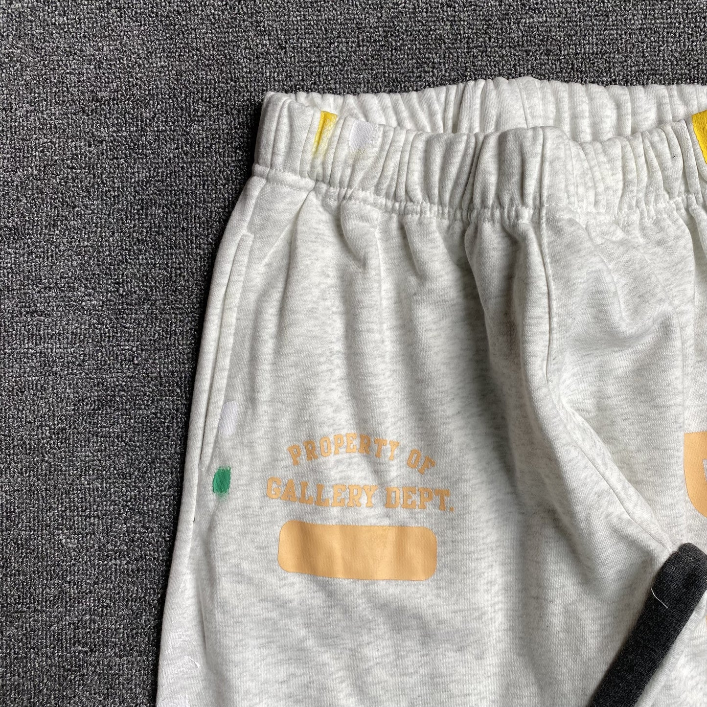 Gallery-Dept-Painted-Sweatpants-Grey-4_c10886d8-Drip Store Argentina