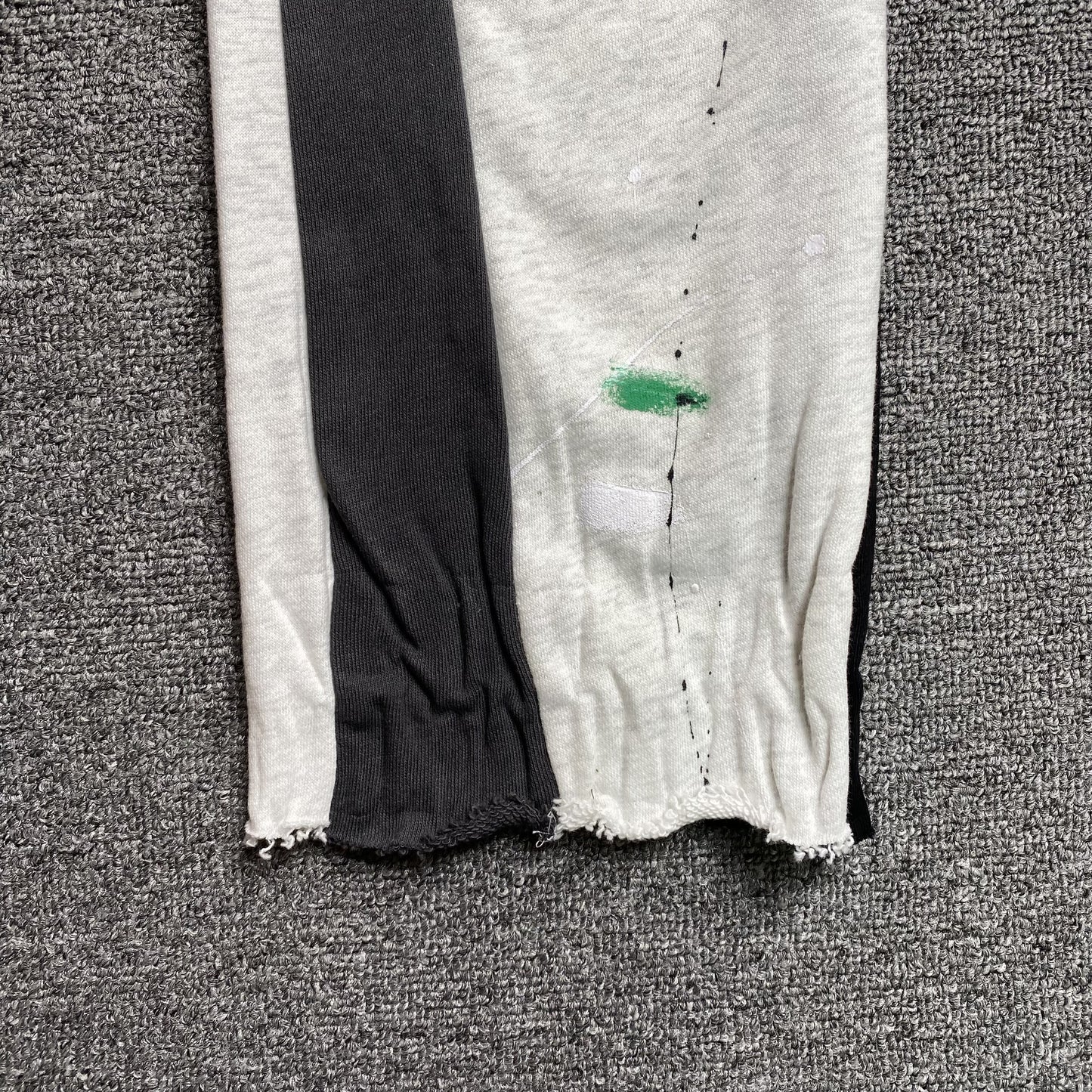 Gallery-Dept-x-Lanvin-Sweatpants-Grey-3_fa311462-Drip Store Argentina