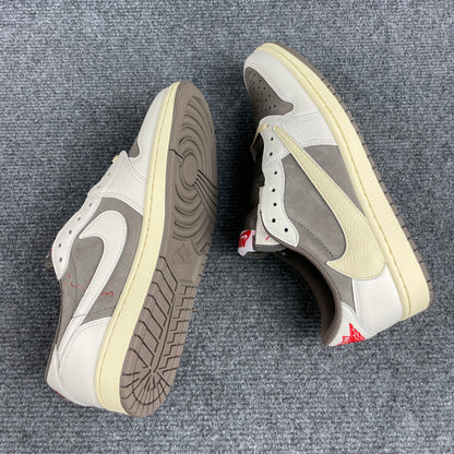 Jordan 1 Low X Travis Scott Og Reverse Mocha