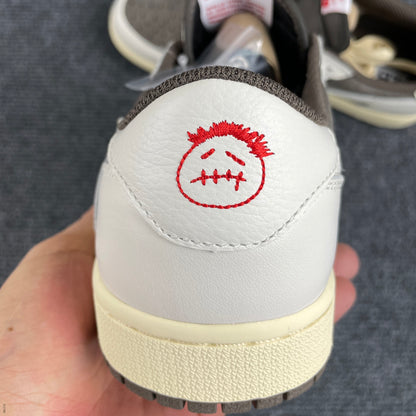 Jordan 1 Low X Travis Scott Og Reverse Mocha