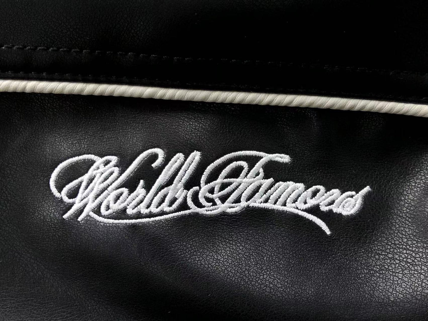 Supreme-Nike-Leather-Varsity-Jacket-Black-7-Drip Store Argentina