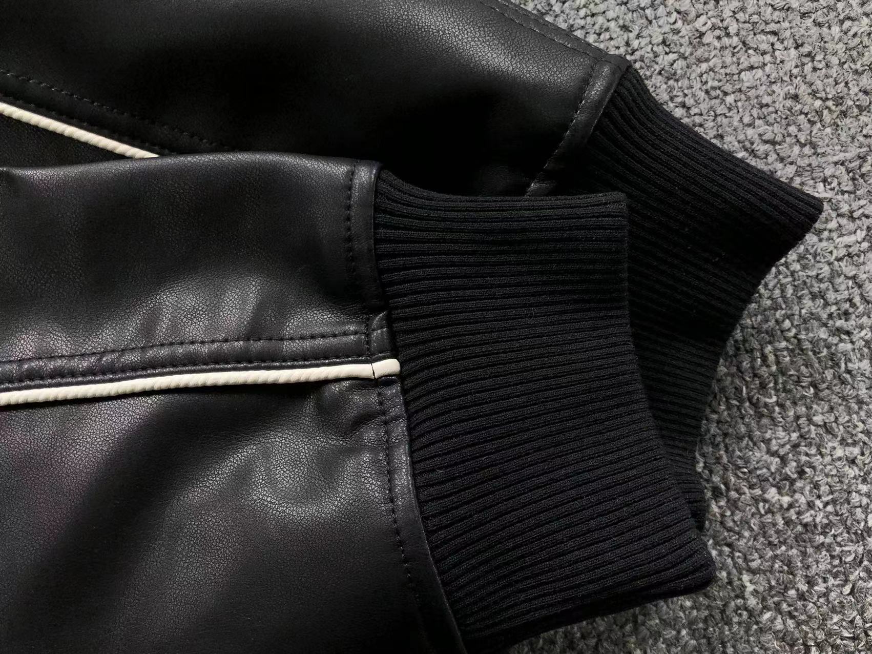 Supreme-Nike-Leather-Varsity-Jacket-Black-8-Drip Store Argentina