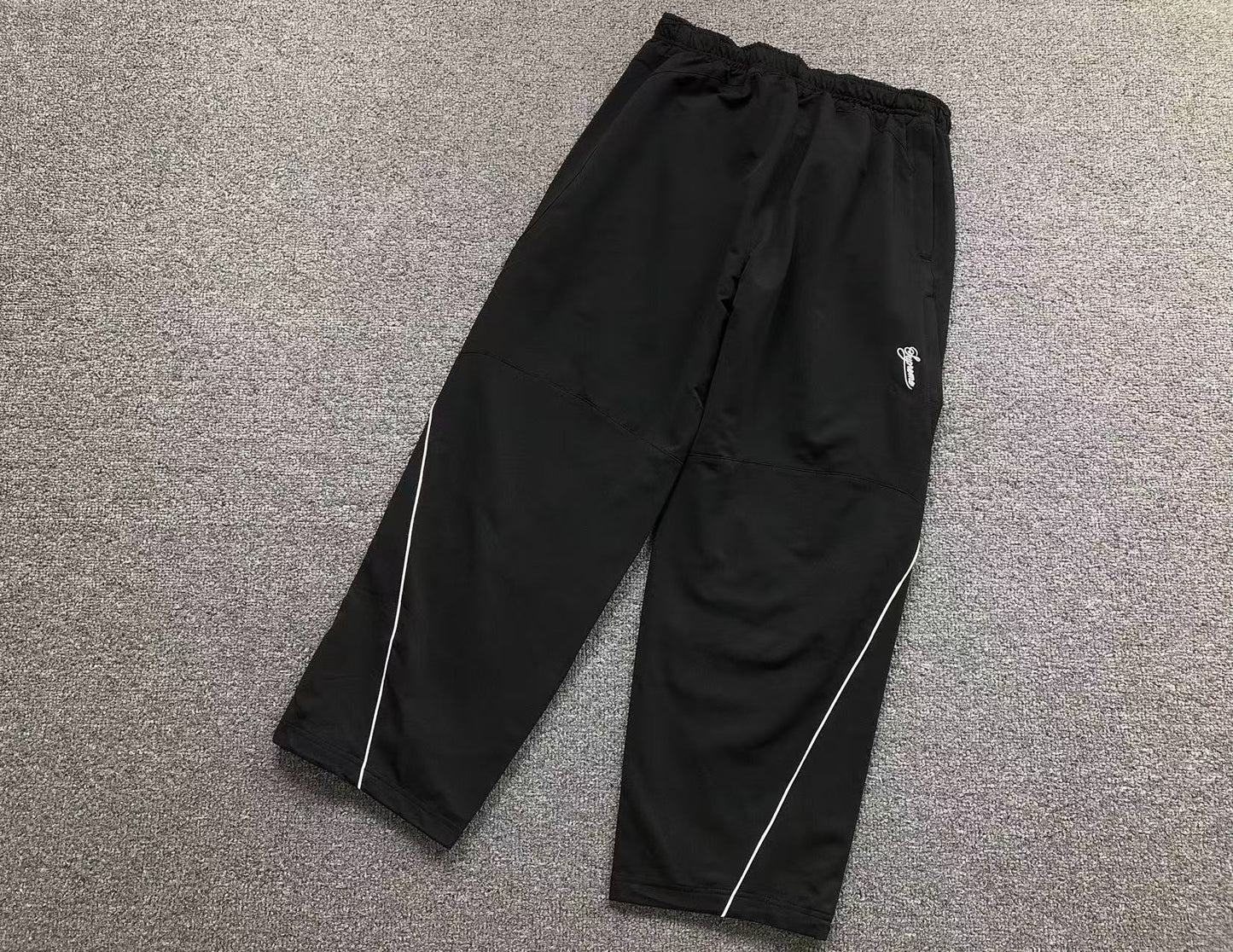 Supreme-Nike-Tracksuit-Black-6-Drip Store Argentina