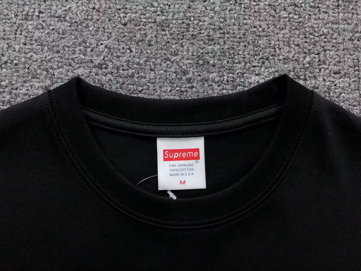 SUPREME IRAK ARC TEE BLACK