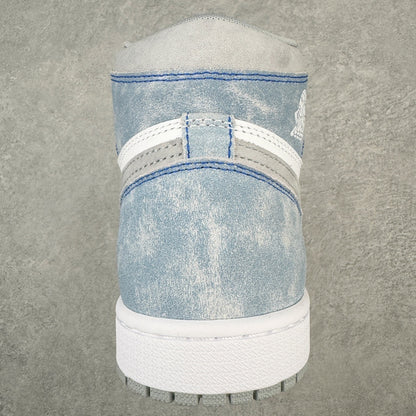 AIR JORDAN 1 HIGH "HYPER ROYAL"