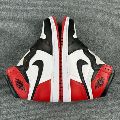 AIR JORDAN 1 HIGH RETRO "BLACK TOE" (2016)