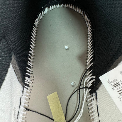 AIR JORDAN 1 HIGH RETRO "BLACK TOE" (2016)