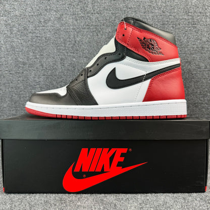 AIR JORDAN 1 HIGH RETRO "BLACK TOE" (2016)