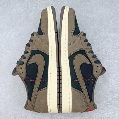 AIR JORDAN 1 LOW "TRAVIS SCOTT"