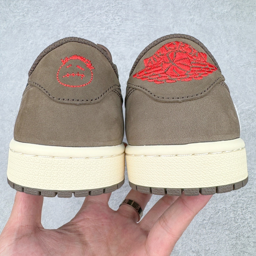 AIR JORDAN 1 LOW "TRAVIS SCOTT"