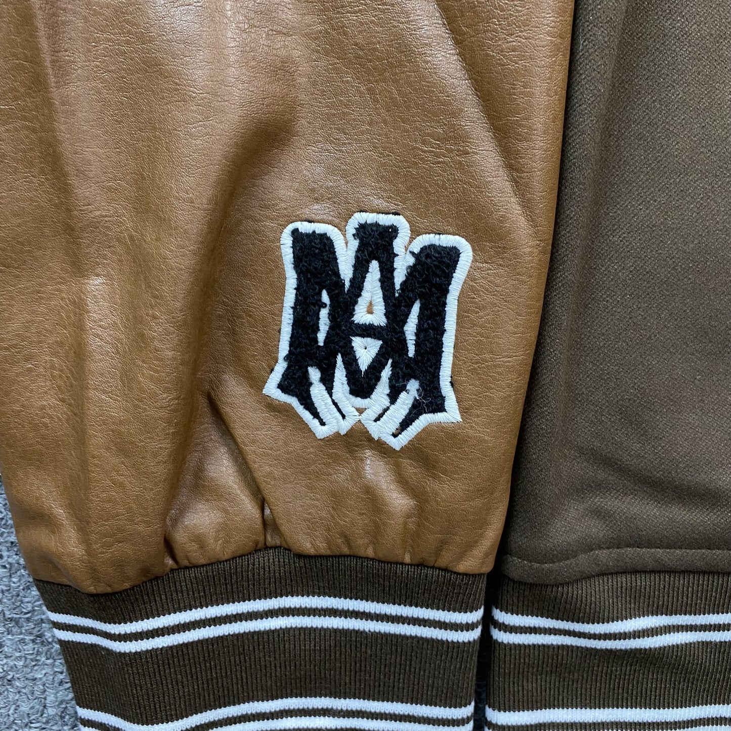 amiri-eagle-bomber-jacket-brown-6-Drip Store Argentina