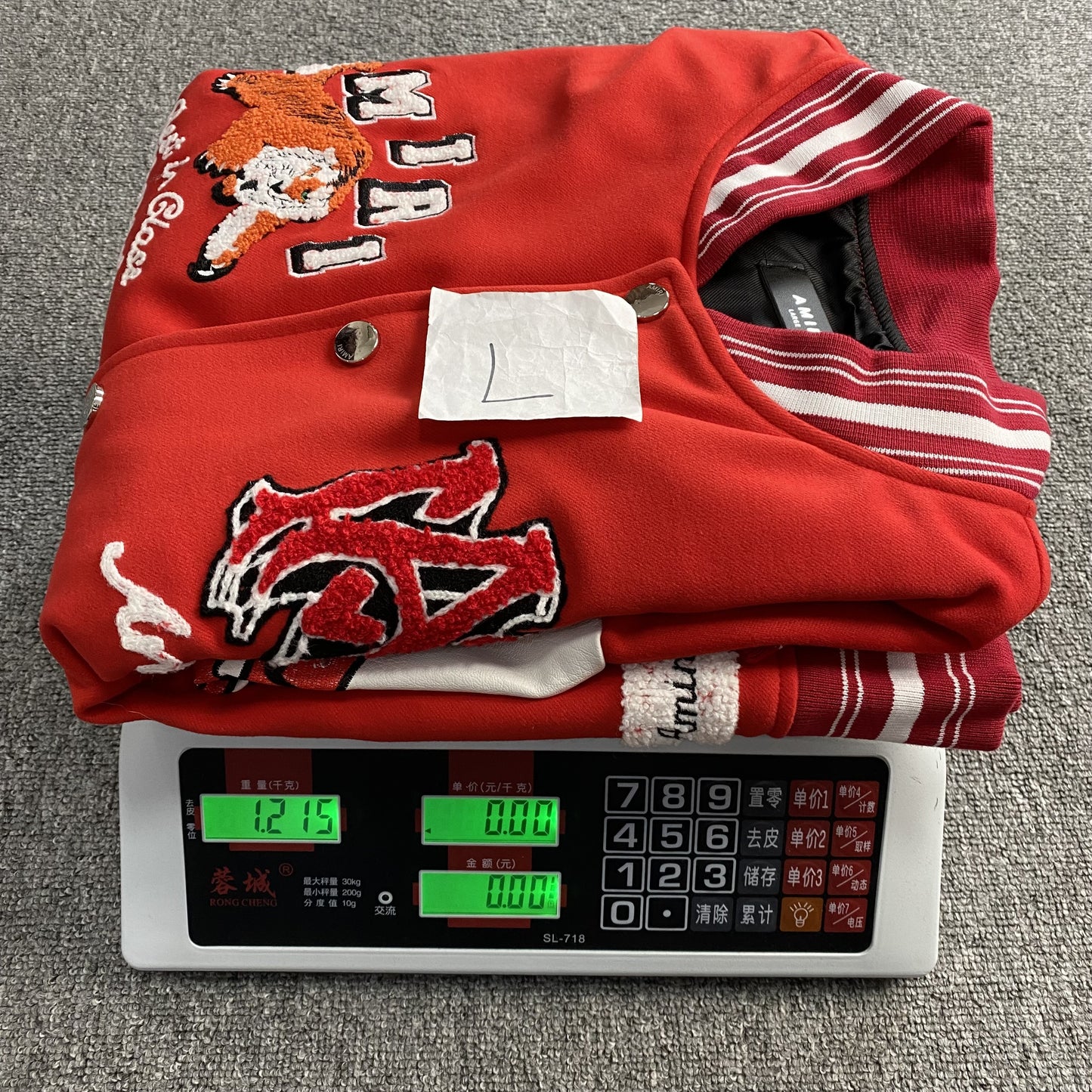 amiri-logo-patch-varsity-jacket-red-13-Drip Store Argentina