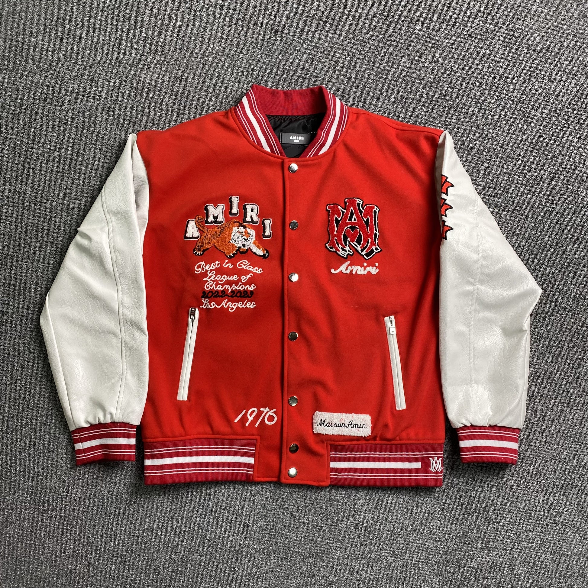 amiri-logo-patch-varsity-jacket-red-Drip Store Argentina