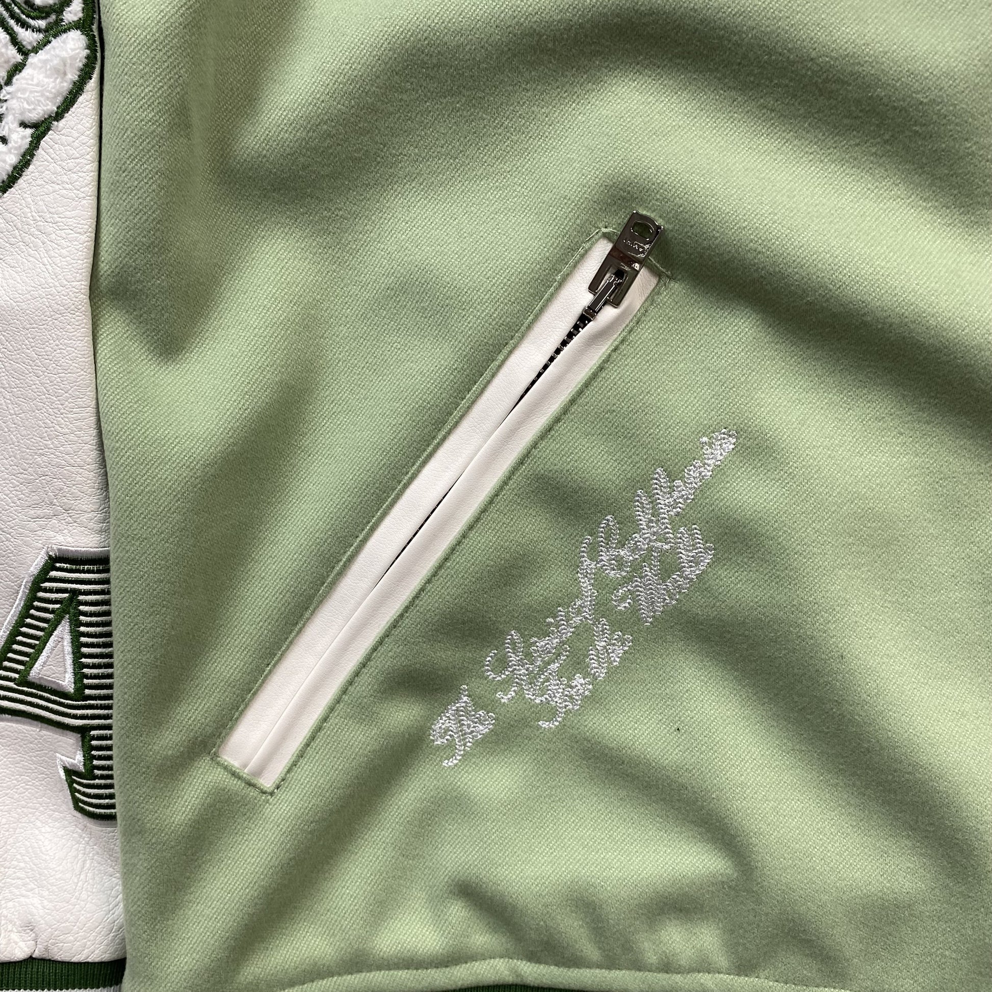 amiri-ma-angel-varsity-bomber-jacket-green-9-Drip Store Argentina