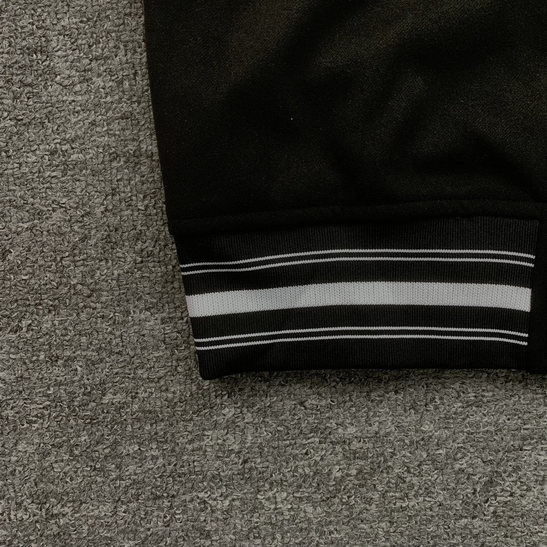 amiri-pegasus-varsity-bomber-jacket-black-20-Drip Store Argentina