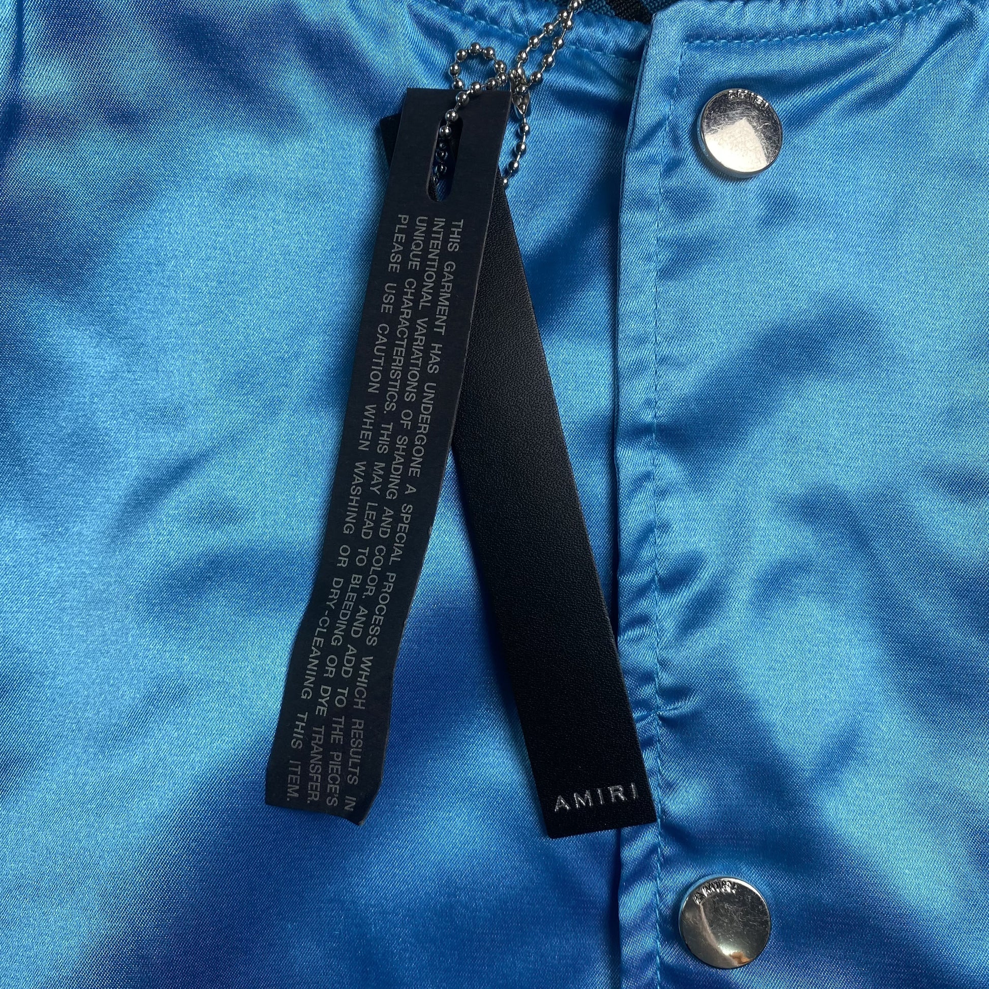 amiri-satin-flames-souvenir-varsity-bomber-jacket-blue-9-Drip Store Argentina